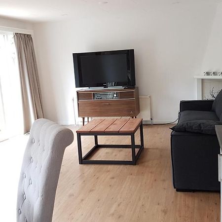 Chalet Op De Veluwe # Linde Putten Extérieur photo